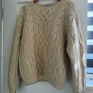 Vintage American Eagle Outfitter’s 100% Wool Cable Knit Cream Sweater